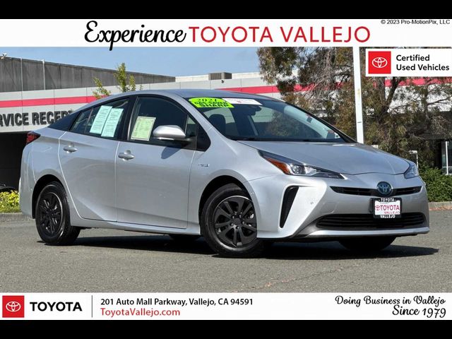 2021 Toyota Prius LE