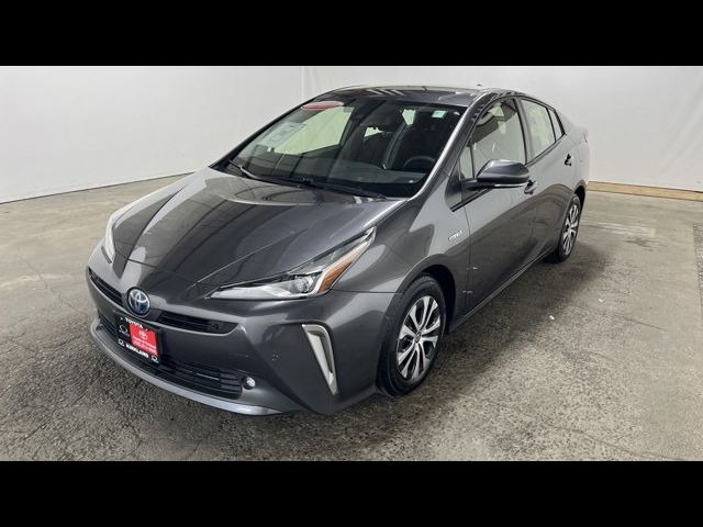 2021 Toyota Prius LE