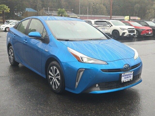 2021 Toyota Prius LE