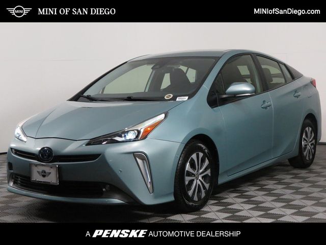 2021 Toyota Prius LE