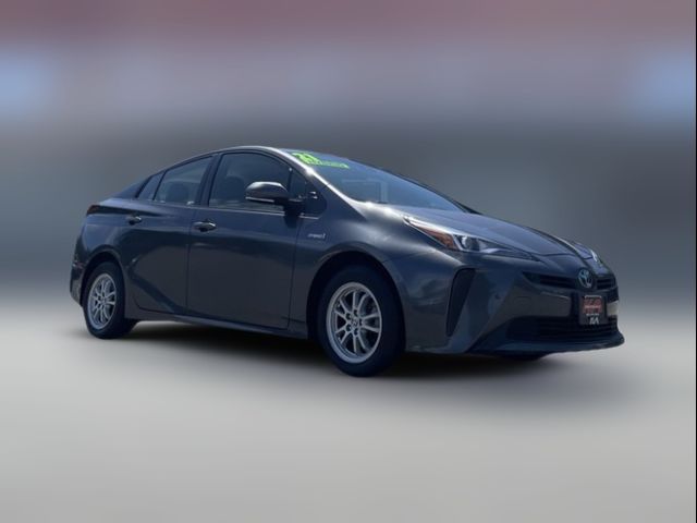 2021 Toyota Prius LE