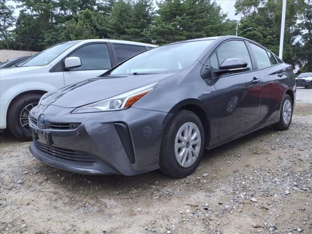 2021 Toyota Prius LE