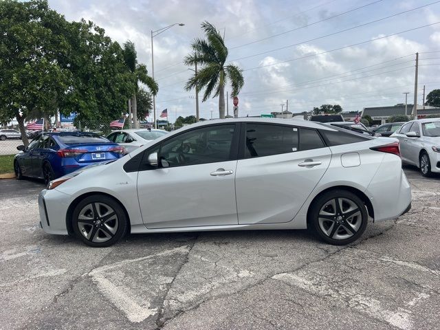 2021 Toyota Prius L Eco