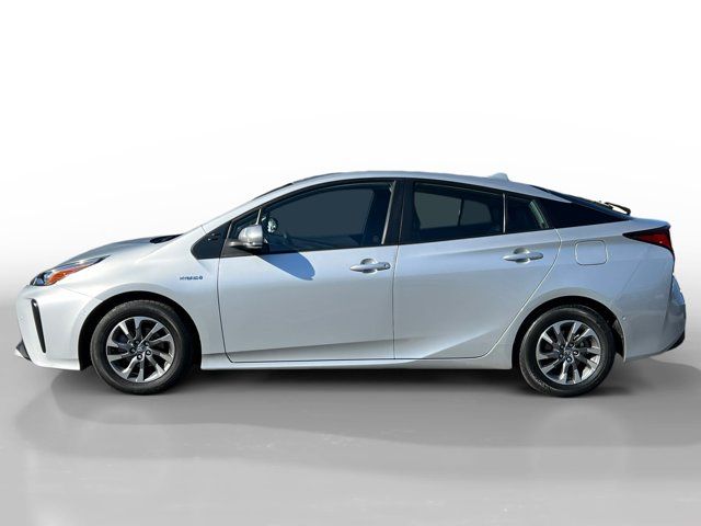 2021 Toyota Prius XLE