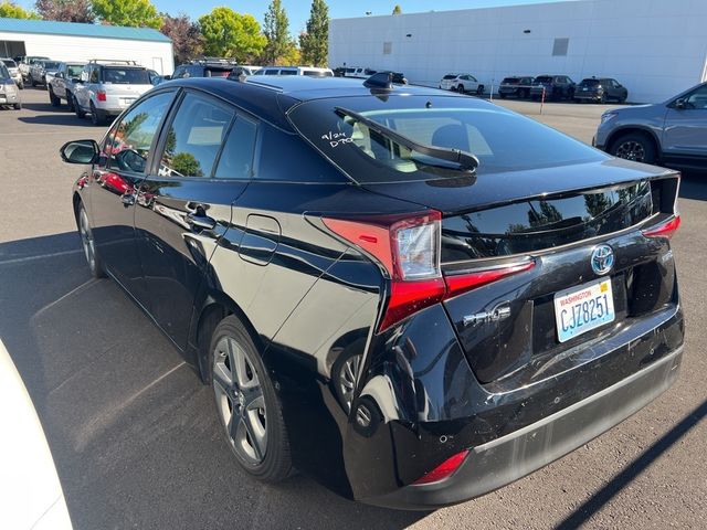 2021 Toyota Prius XLE