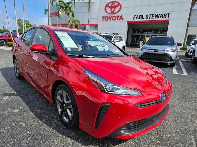 2021 Toyota Prius XLE