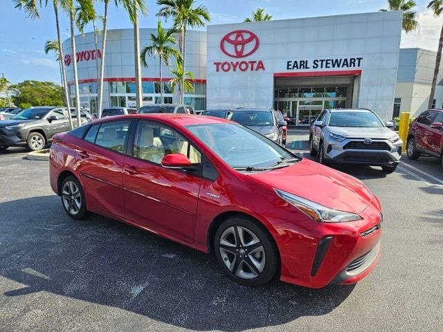 2021 Toyota Prius XLE