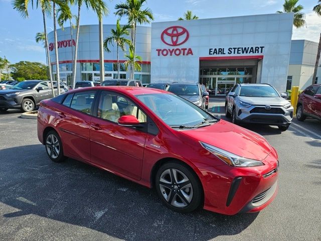 2021 Toyota Prius XLE