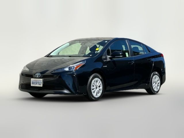 2021 Toyota Prius XLE