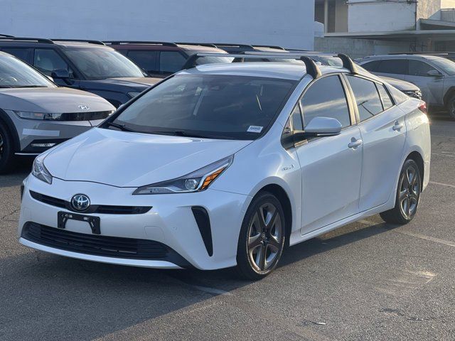 2021 Toyota Prius XLE