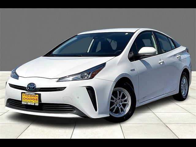 2021 Toyota Prius XLE