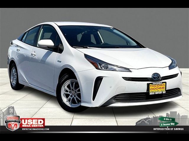 2021 Toyota Prius XLE