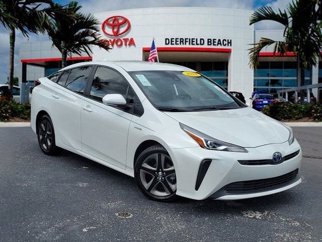 2021 Toyota Prius XLE