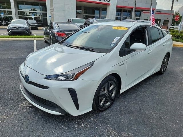 2021 Toyota Prius XLE