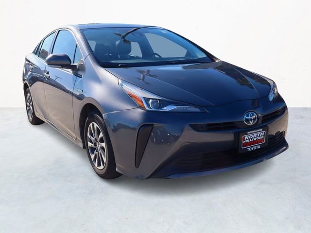 2021 Toyota Prius XLE