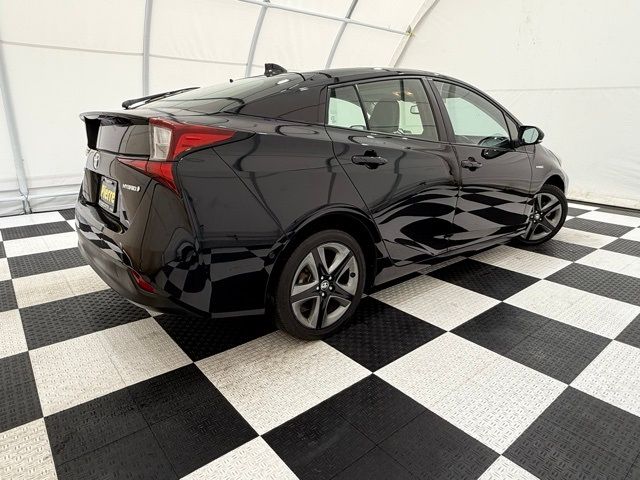 2021 Toyota Prius XLE