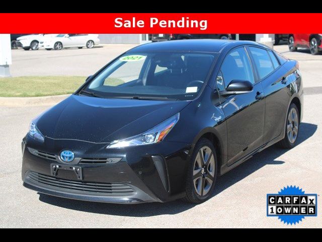 2021 Toyota Prius XLE