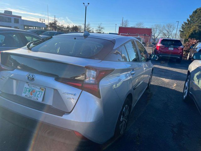 2021 Toyota Prius XLE