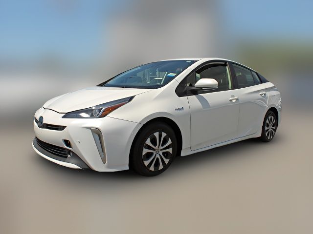 2021 Toyota Prius XLE