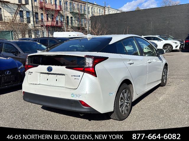 2021 Toyota Prius XLE