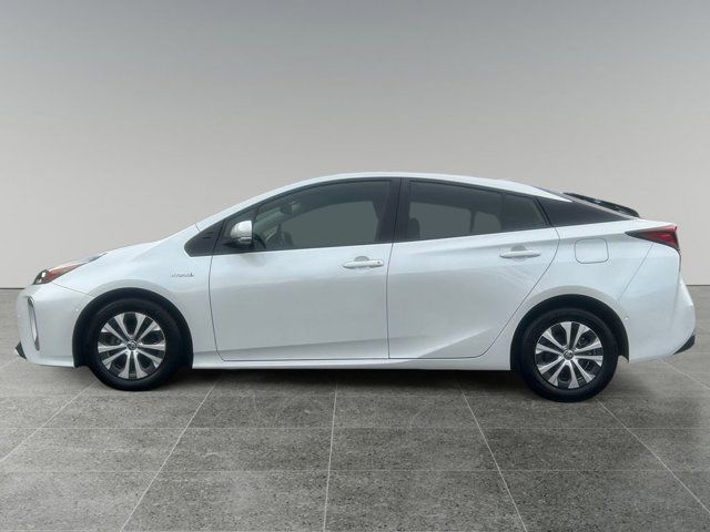 2021 Toyota Prius XLE