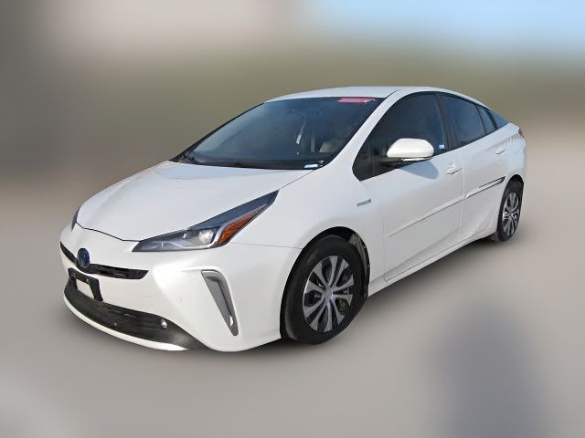 2021 Toyota Prius XLE