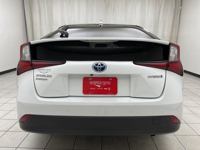 2021 Toyota Prius XLE