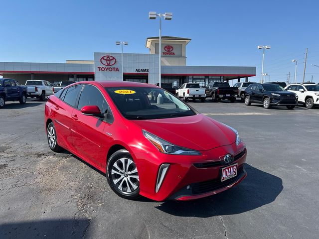 2021 Toyota Prius XLE