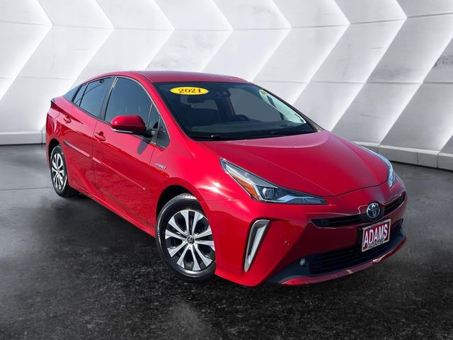 2021 Toyota Prius XLE