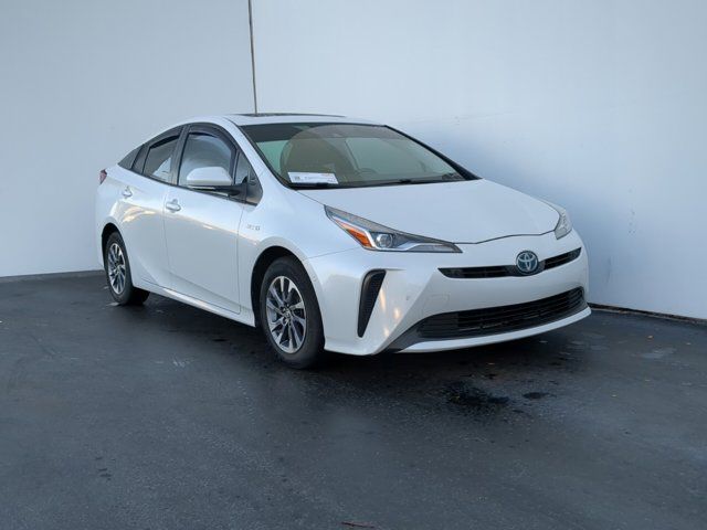 2021 Toyota Prius XLE