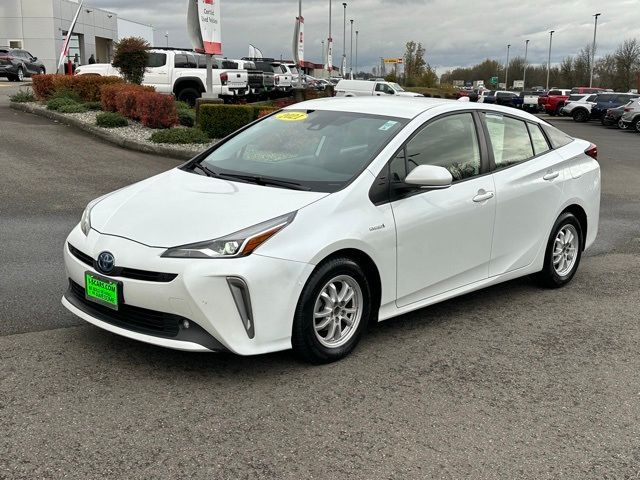 2021 Toyota Prius XLE