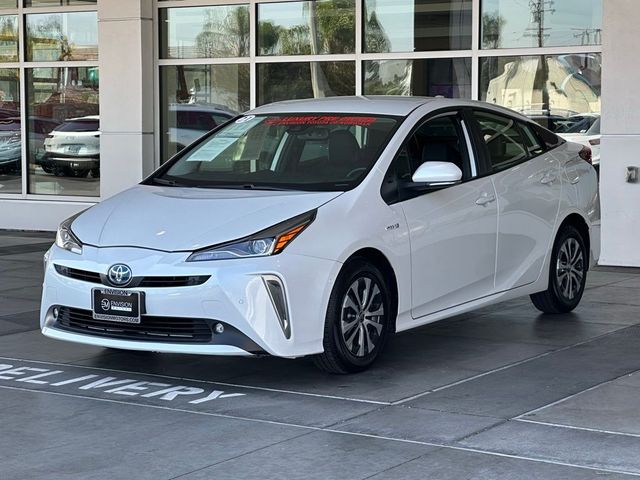 2021 Toyota Prius XLE