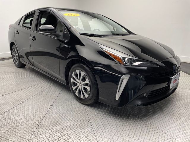 2021 Toyota Prius XLE