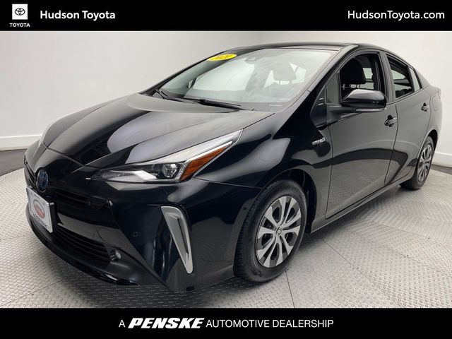 2021 Toyota Prius XLE