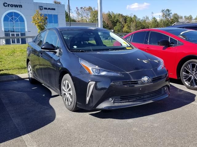 2021 Toyota Prius XLE