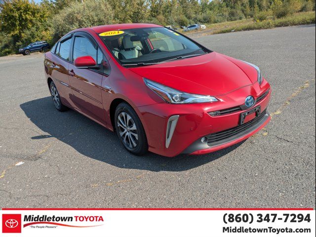 2021 Toyota Prius XLE