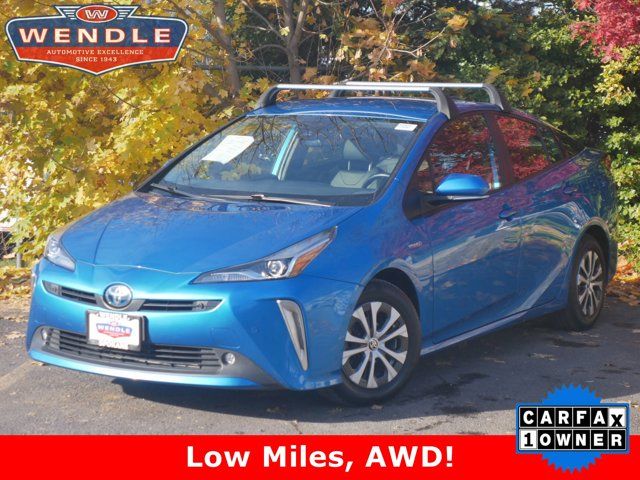 2021 Toyota Prius XLE