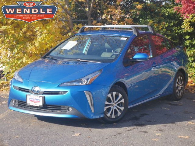 2021 Toyota Prius XLE