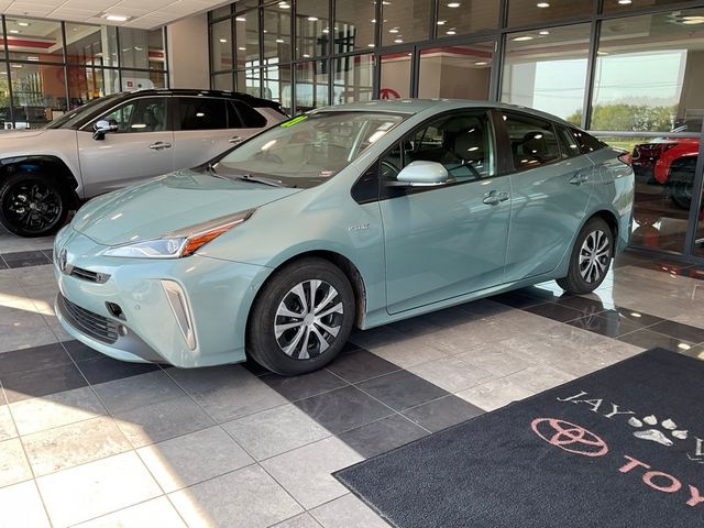 2021 Toyota Prius XLE