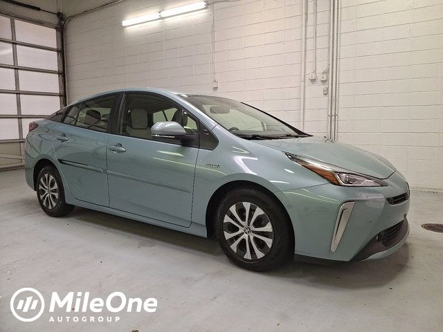 2021 Toyota Prius XLE