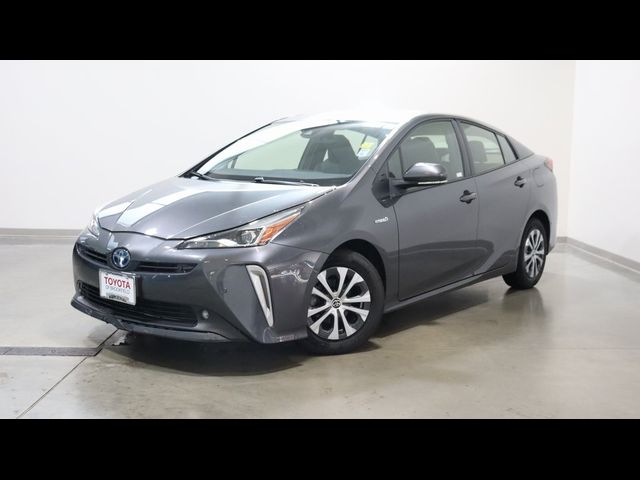 2021 Toyota Prius XLE