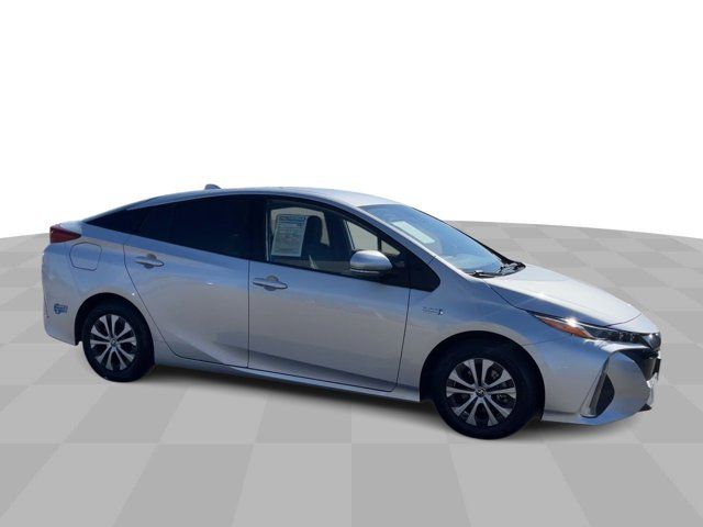 2021 Toyota Prius Prime LE