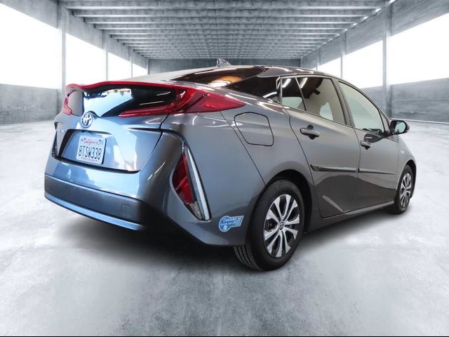 2021 Toyota Prius Prime LE