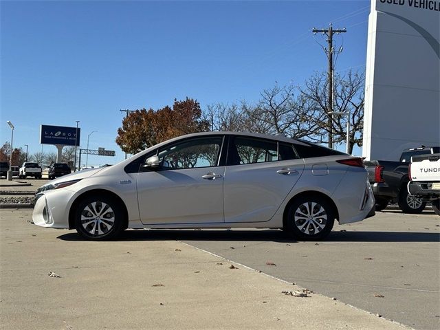 2021 Toyota Prius Prime LE