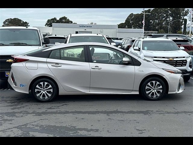 2021 Toyota Prius Prime LE