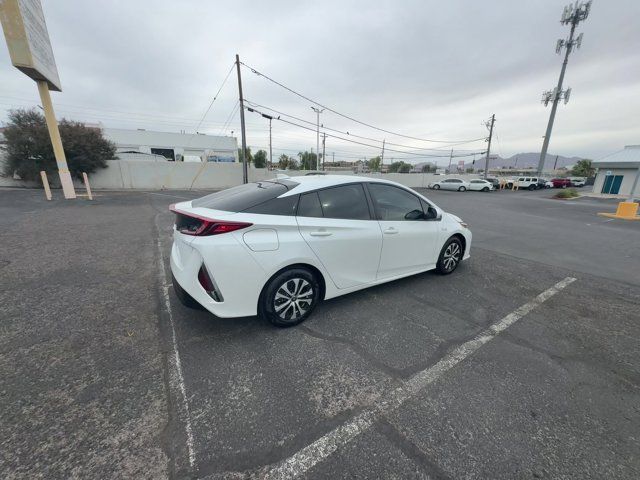 2021 Toyota Prius Prime LE