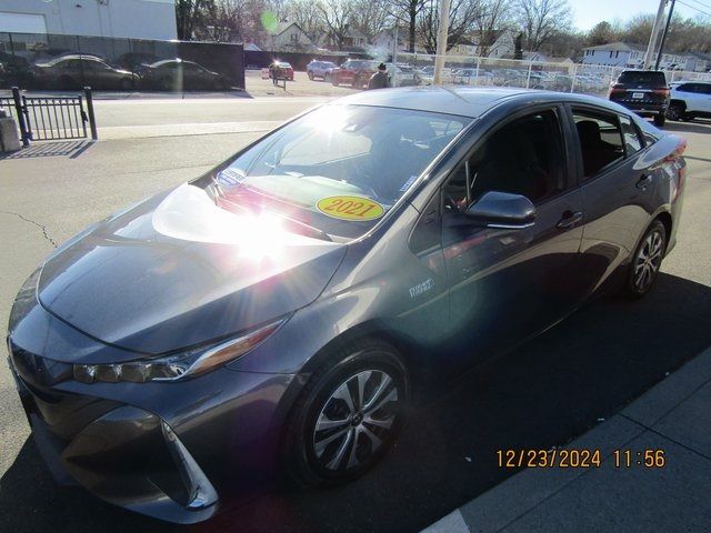 2021 Toyota Prius Prime LE