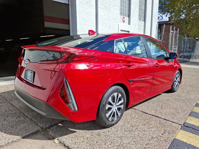 2021 Toyota Prius Prime LE