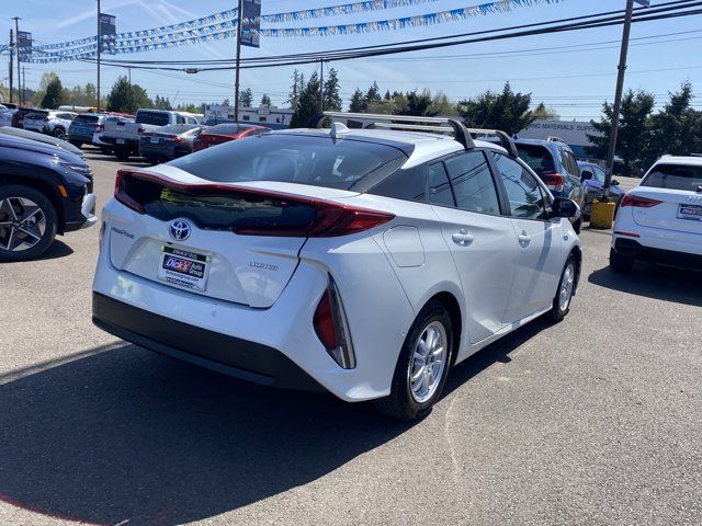 2021 Toyota Prius Prime LE