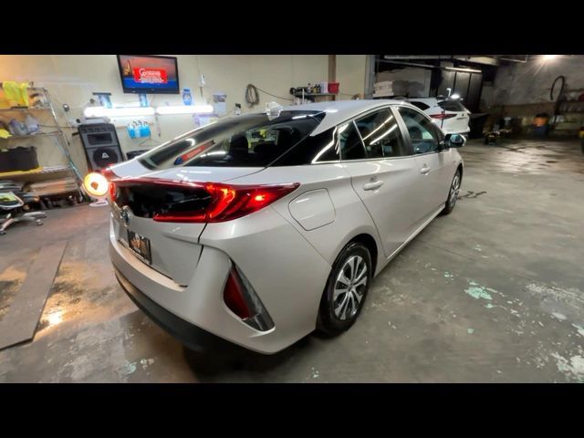 2021 Toyota Prius Prime LE